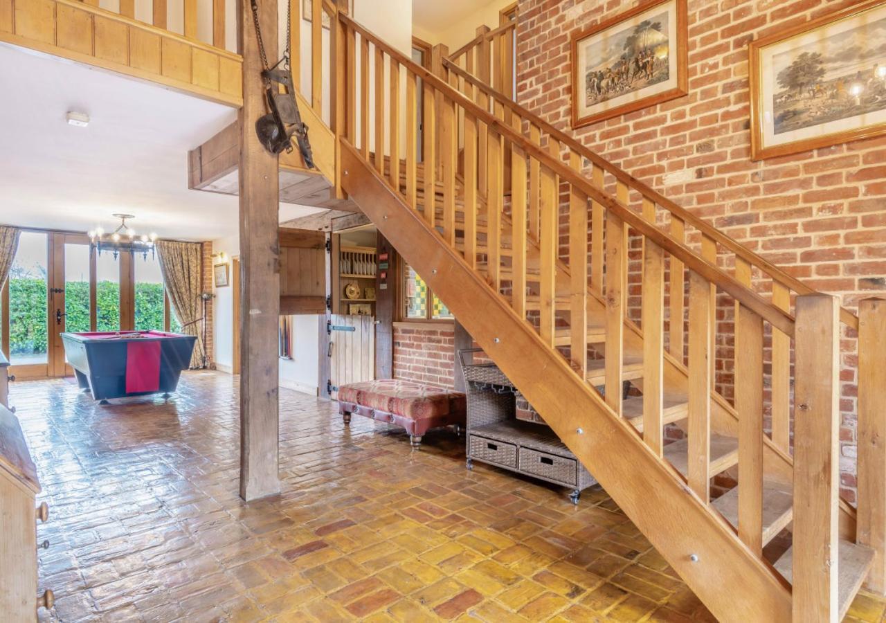 Elms Barn Villa Wangford Eksteriør billede